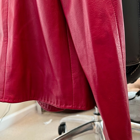 Brand new unused Burgundy Escada Leather Jacket - Picture 8 of 15
